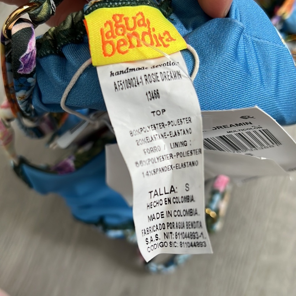 Agua Bendita Rose Dreamin Bikini Top - Picture 7 of 7